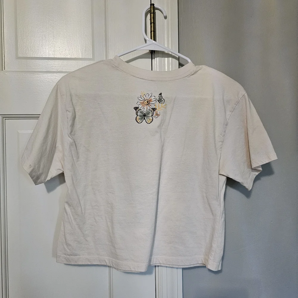Adventure Graphic Tee - Cream - Picture 2 of 3